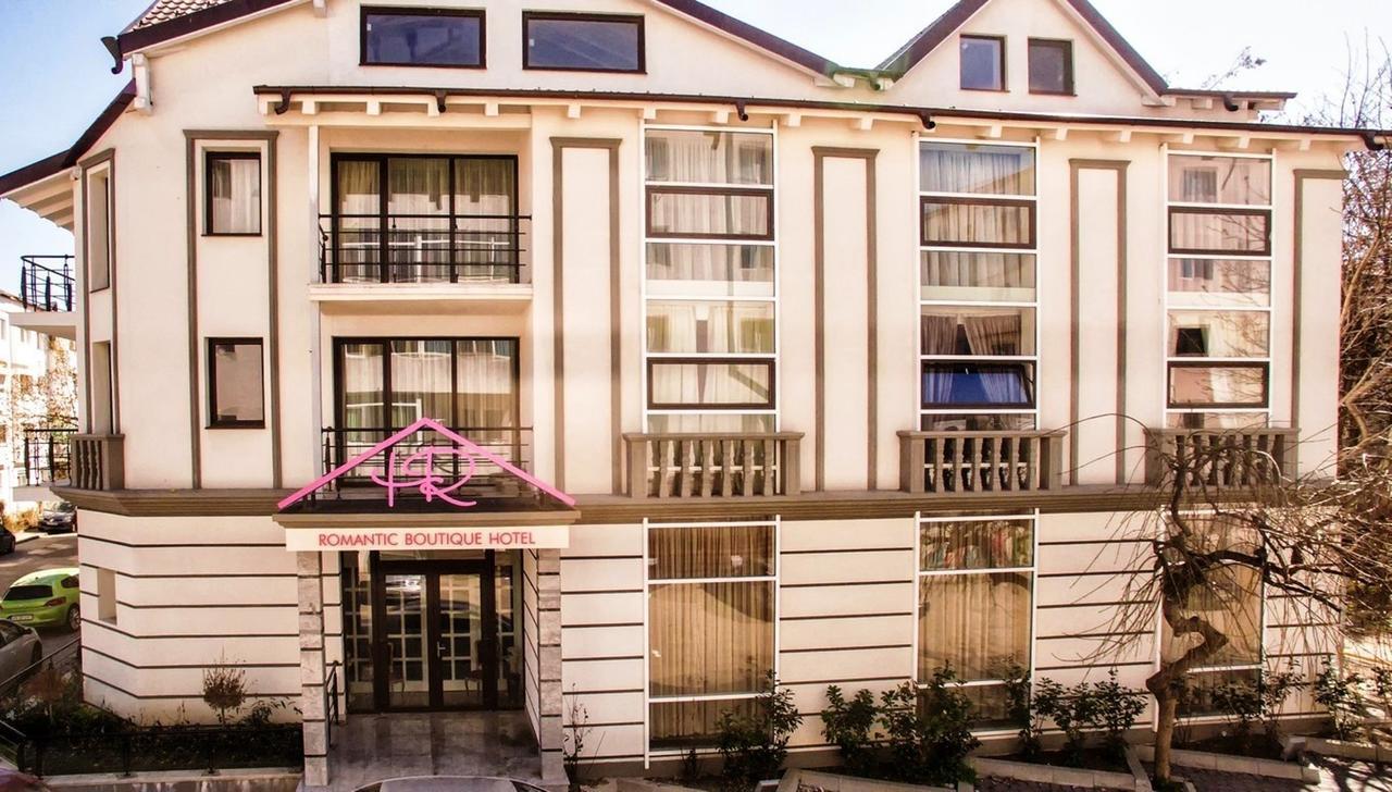 Romantic Boutique Focsani Exterior photo