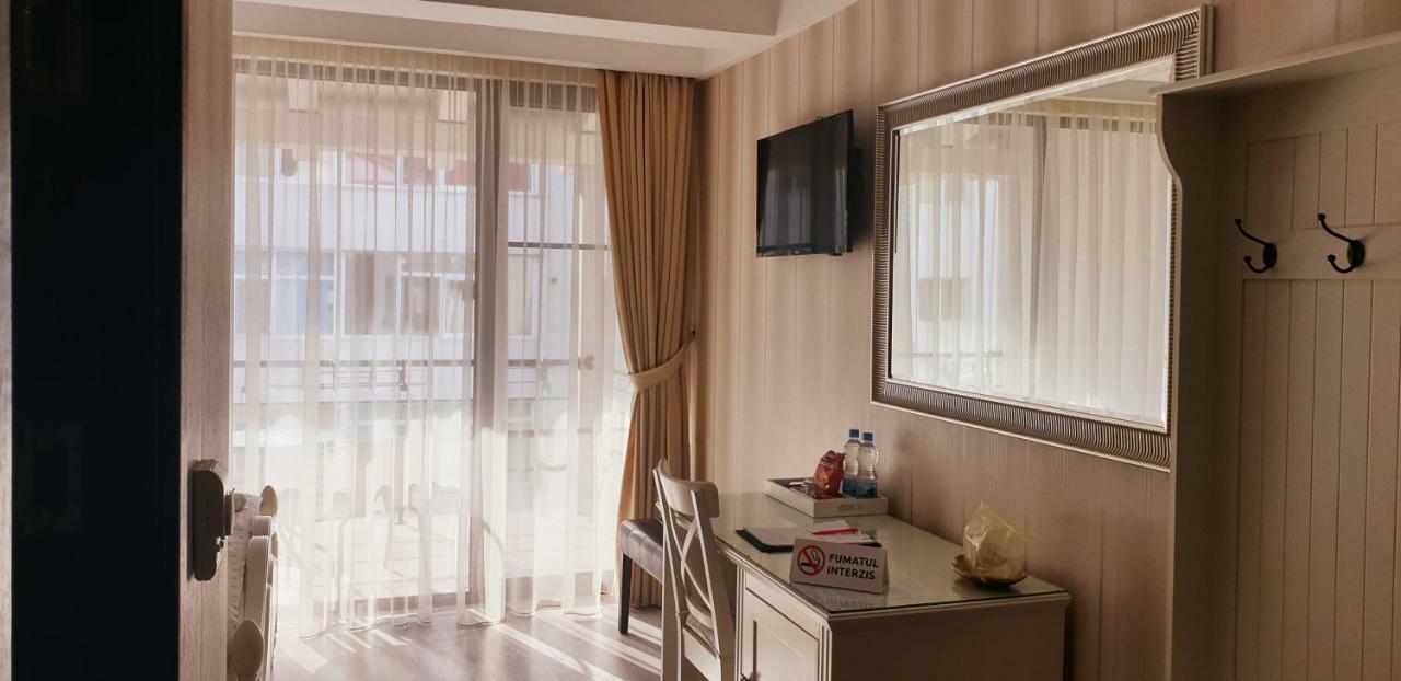 Romantic Boutique Focsani Exterior photo